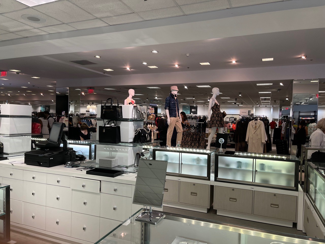 In Stamford, relocated Saks Off 5th sets Oct. opening date